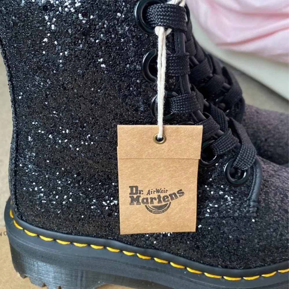 NWT Dr. Martens Molly Glitter - Picture 5 of 11